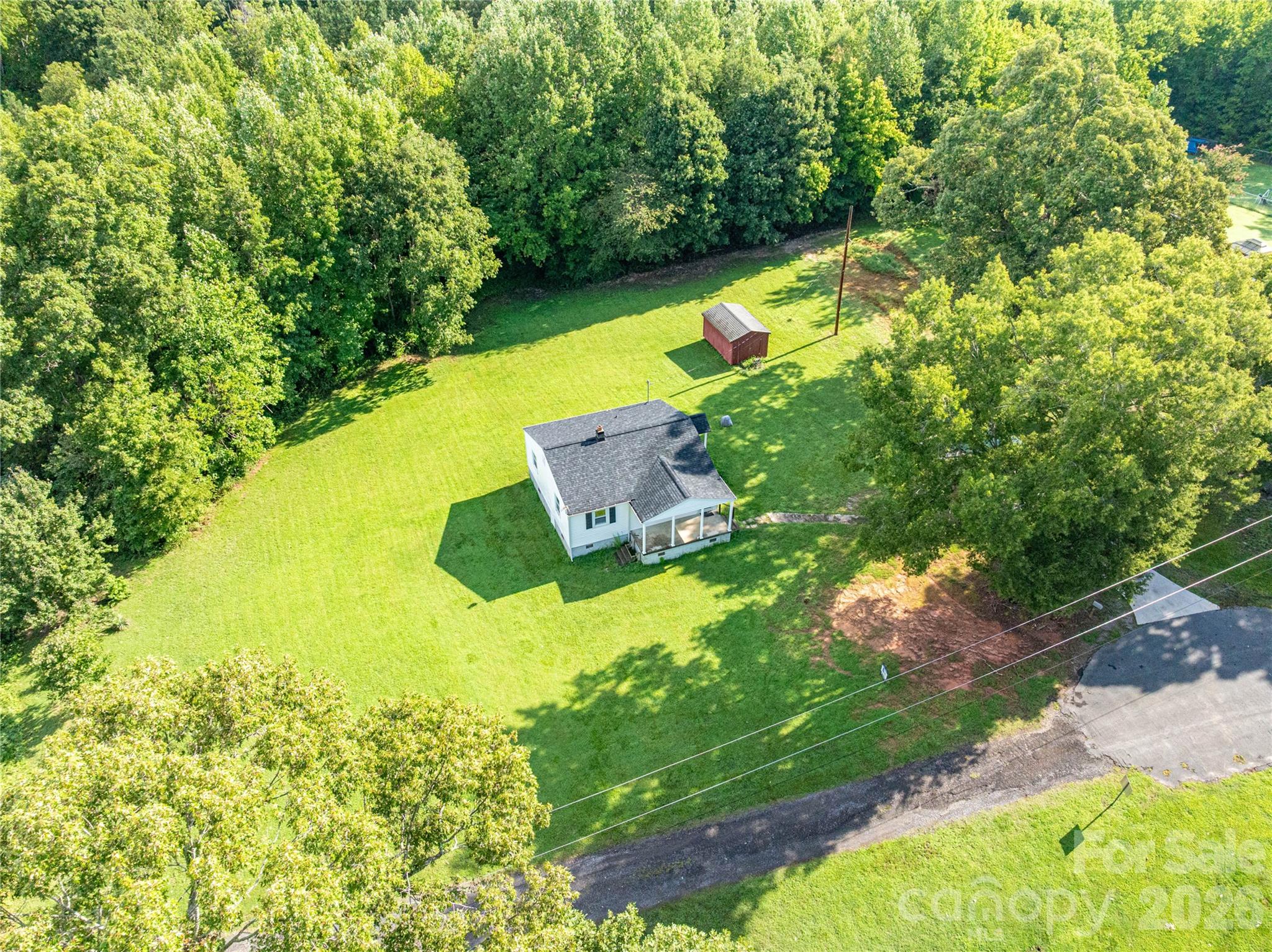 614 W Westview Street — Gastonia