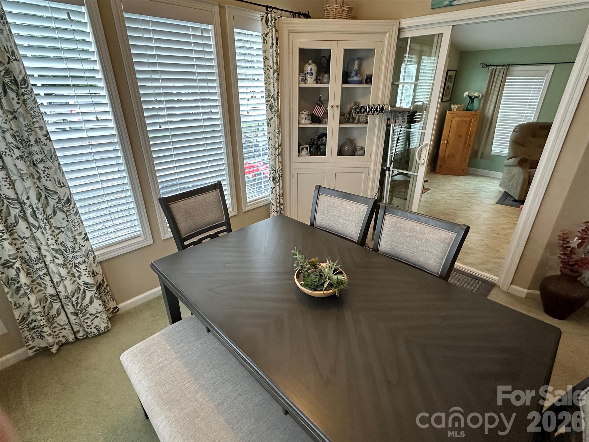 108 Hummingbird Circle — New London