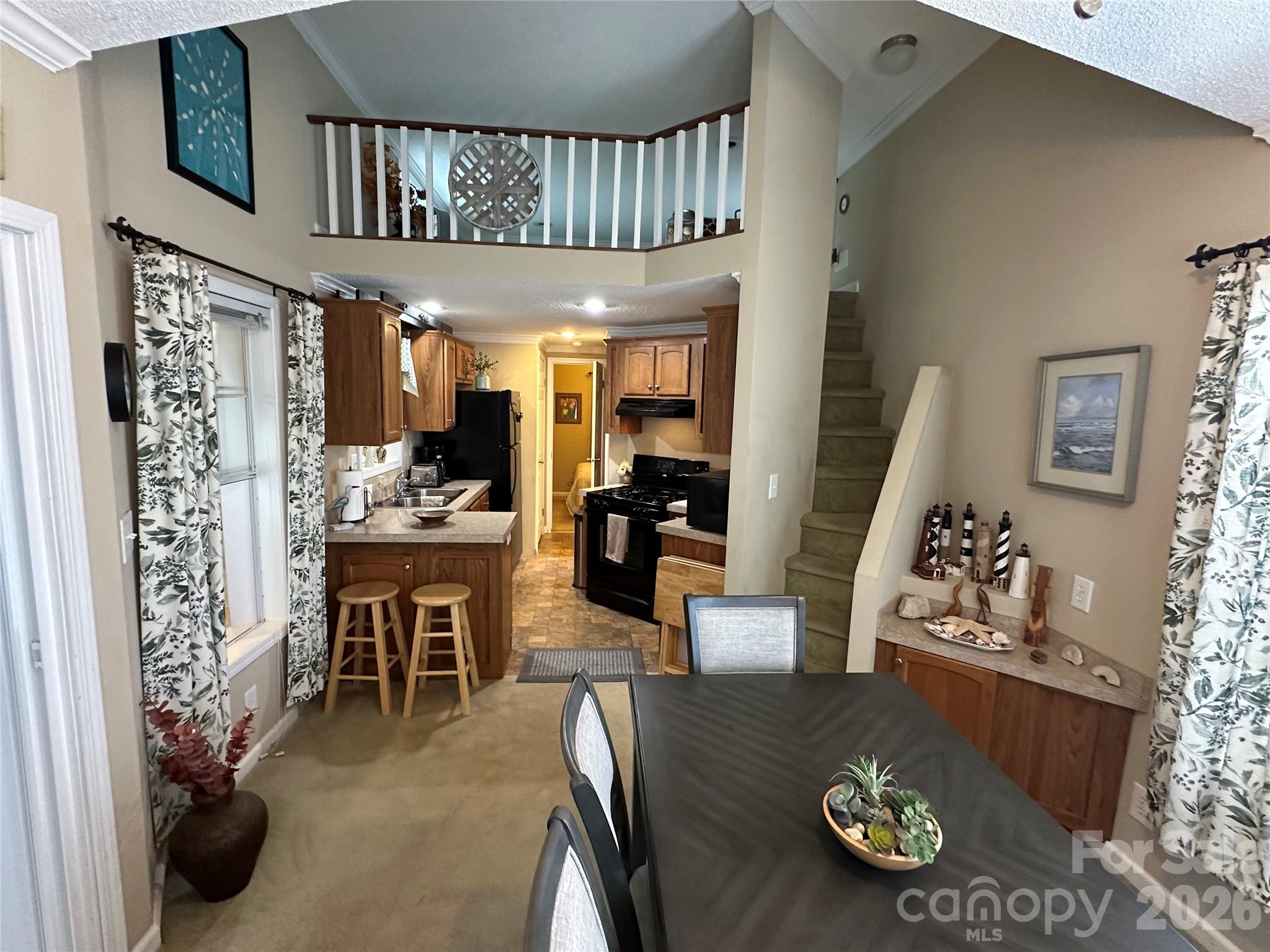 108 Hummingbird Circle — New London