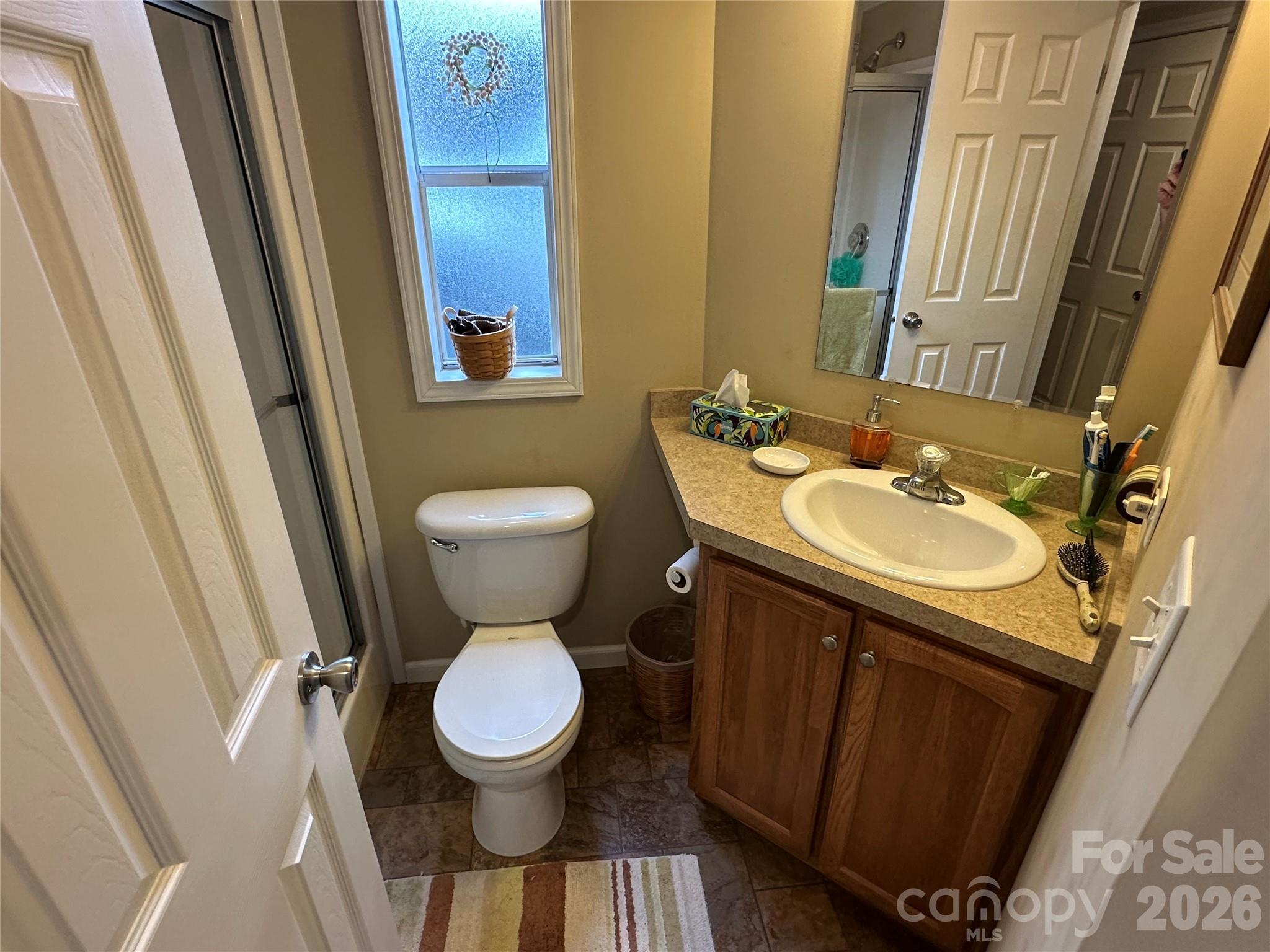 108 Hummingbird Circle — New London