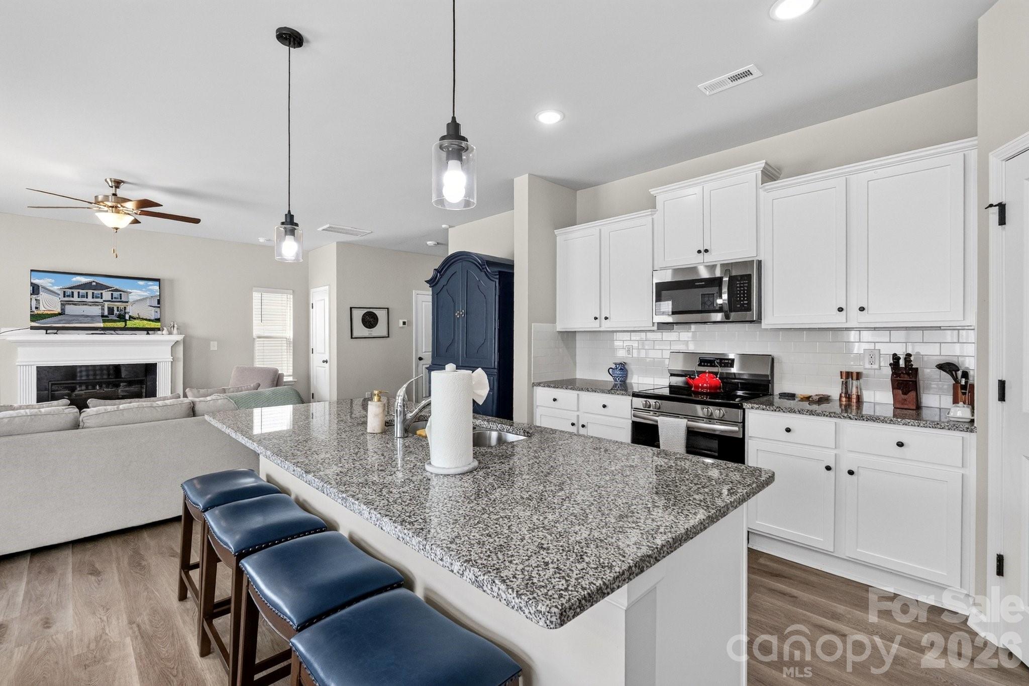 5223 Belstone Lane — Charlotte