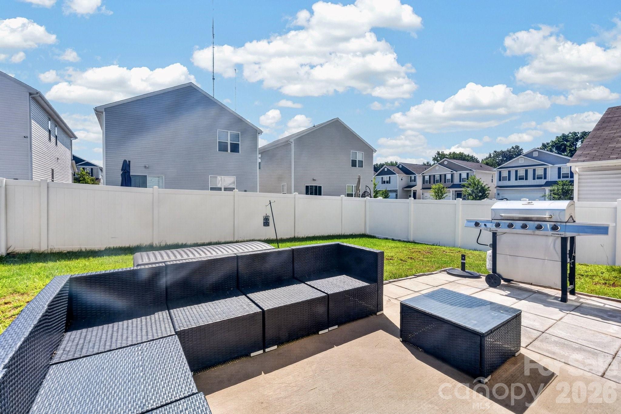 5223 Belstone Lane — Charlotte