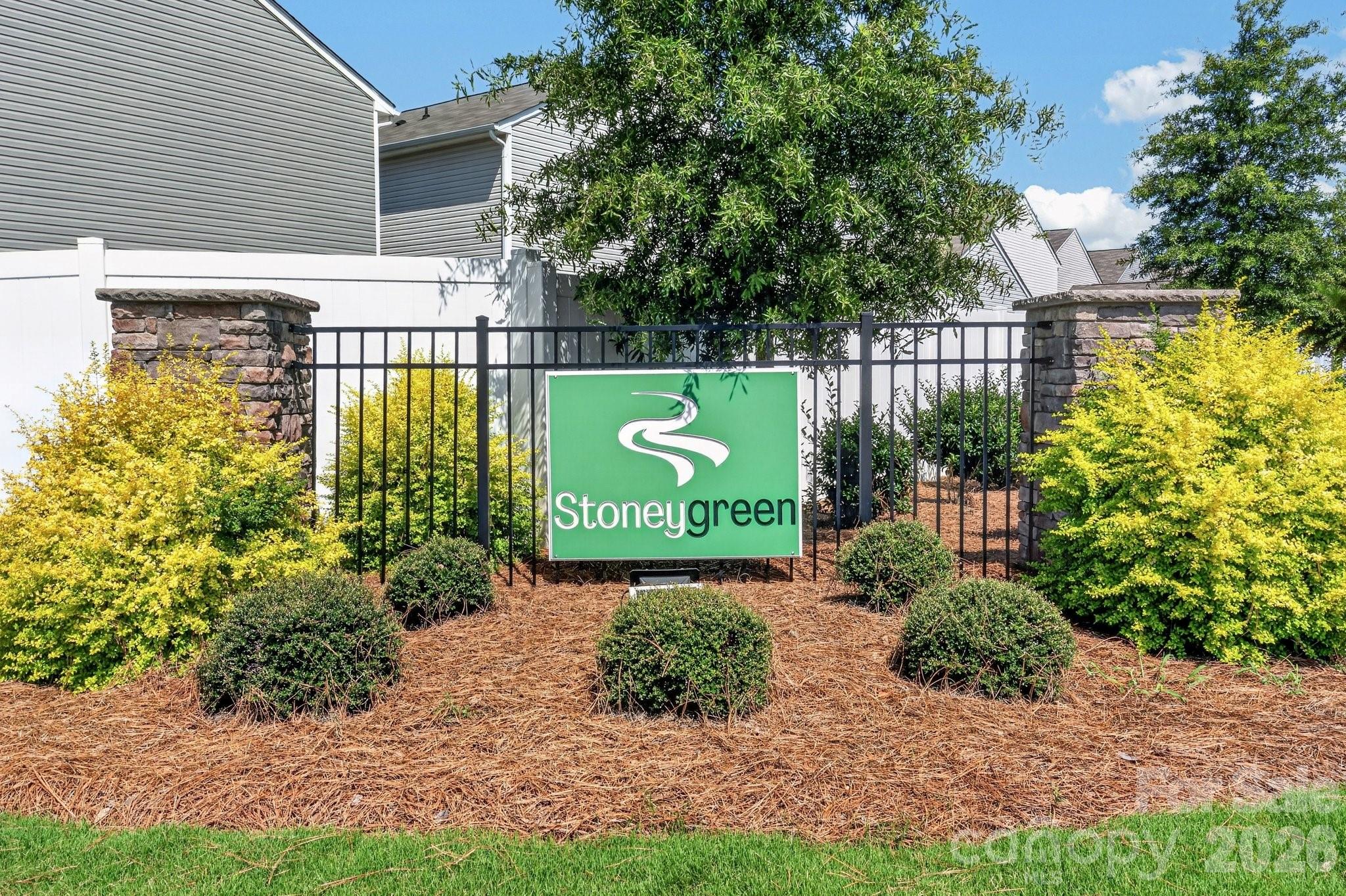 5223 Belstone Lane — Charlotte
