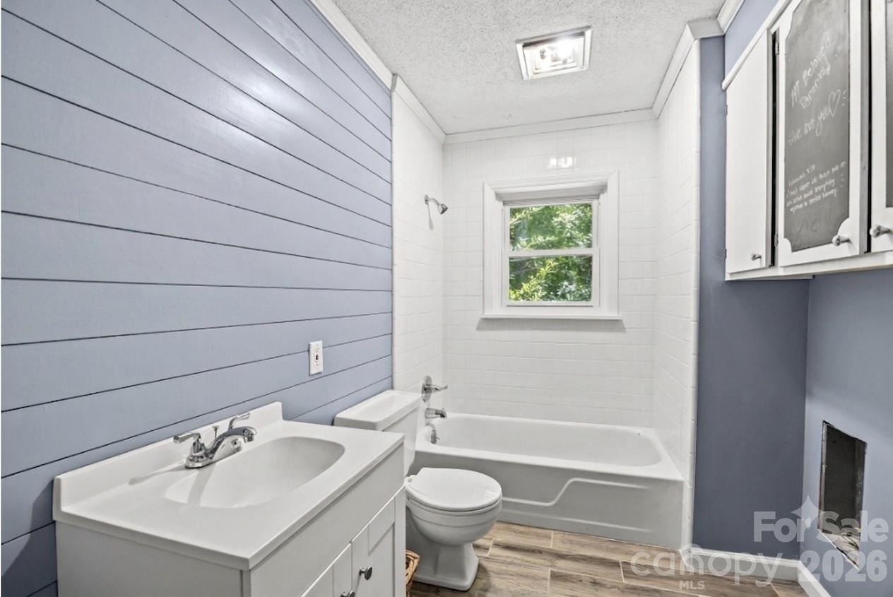 717 Wren Road — Gastonia