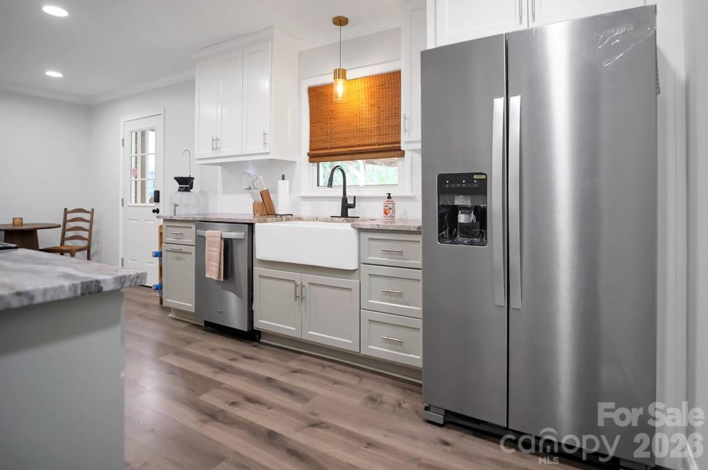 602 Holly Circle — Mount Holly