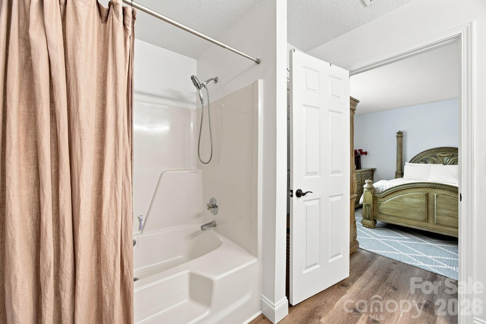 7017 Culloden More Court — Charlotte