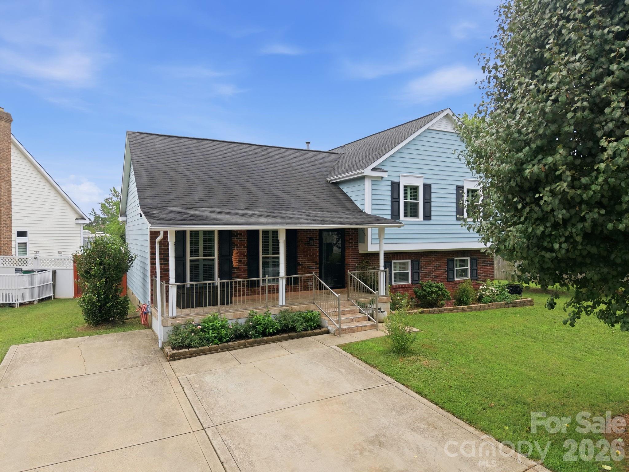 7017 Culloden More Court — Charlotte