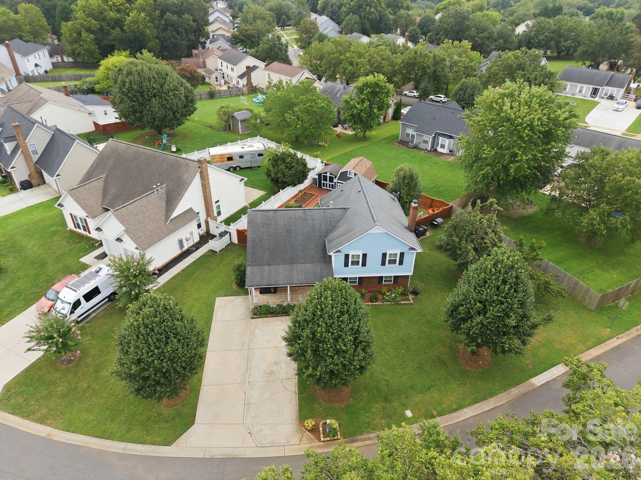 7017 Culloden More Court — Charlotte