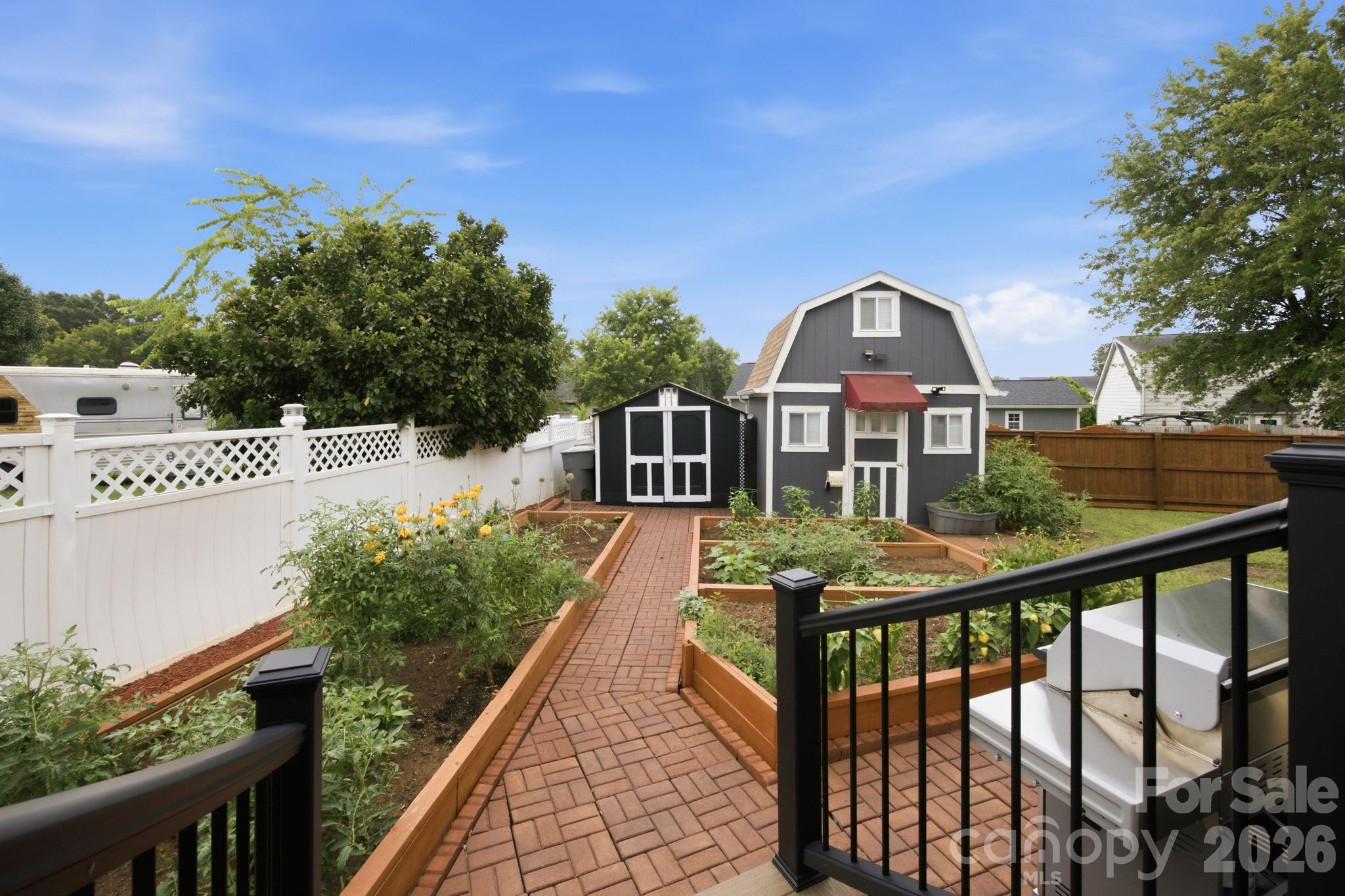 7017 Culloden More Court — Charlotte