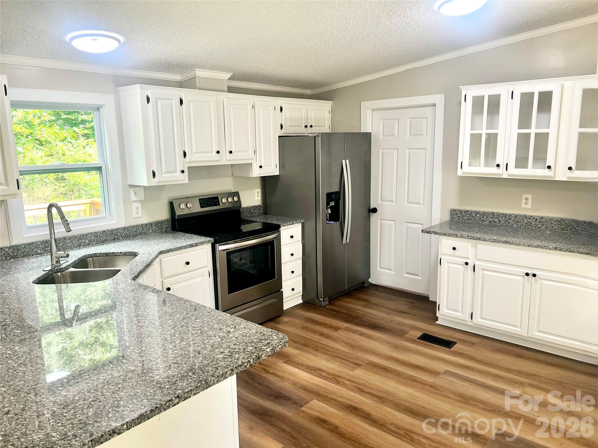 10380 Turnplow Drive #8 — Davidson