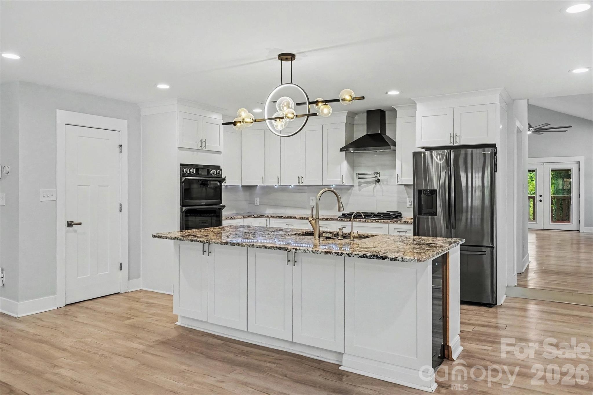 1524 Newcastle Street — Charlotte