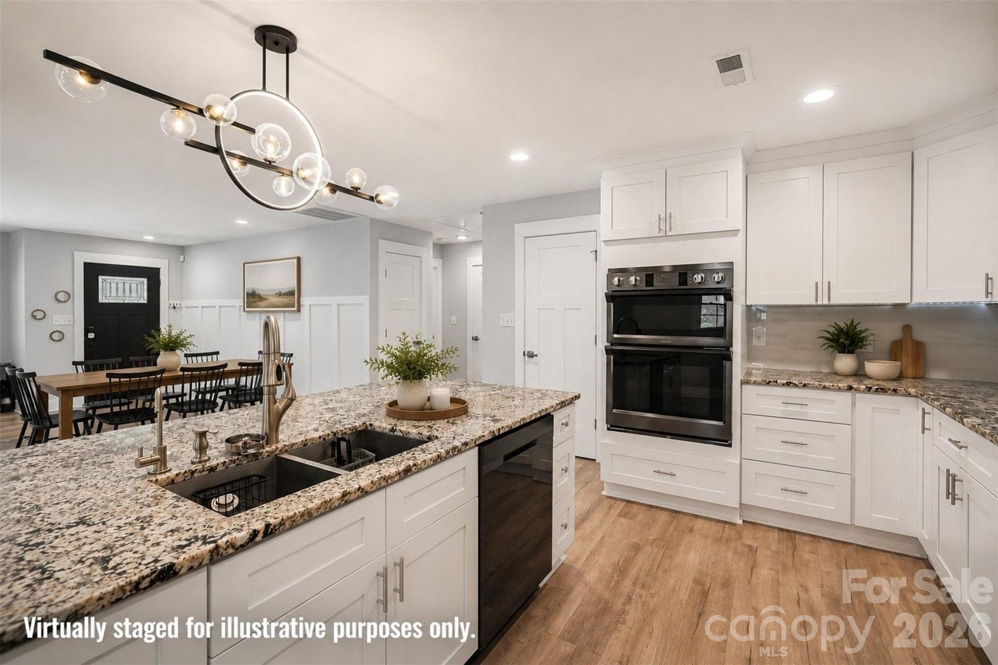 1524 Newcastle Street — Charlotte
