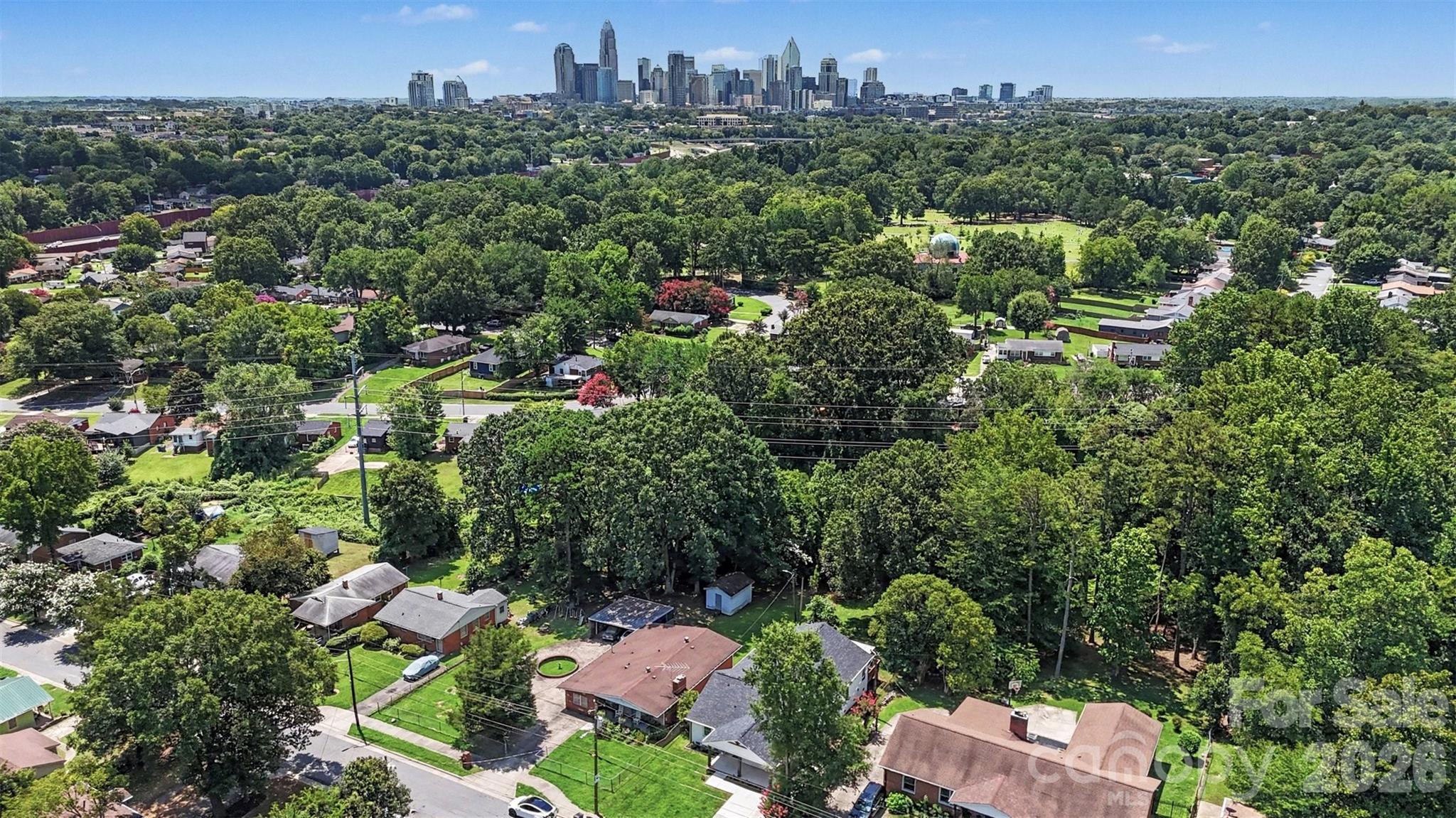 1524 Newcastle Street — Charlotte
