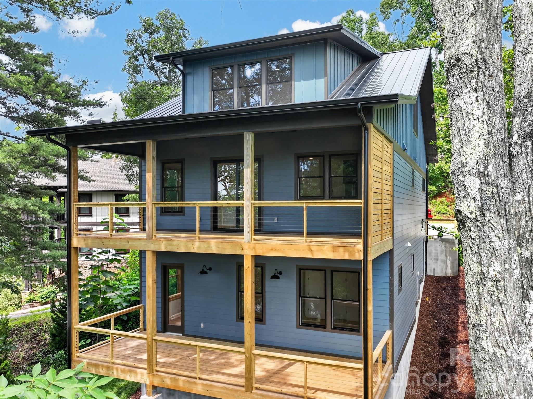 27 Denali Drive — Asheville