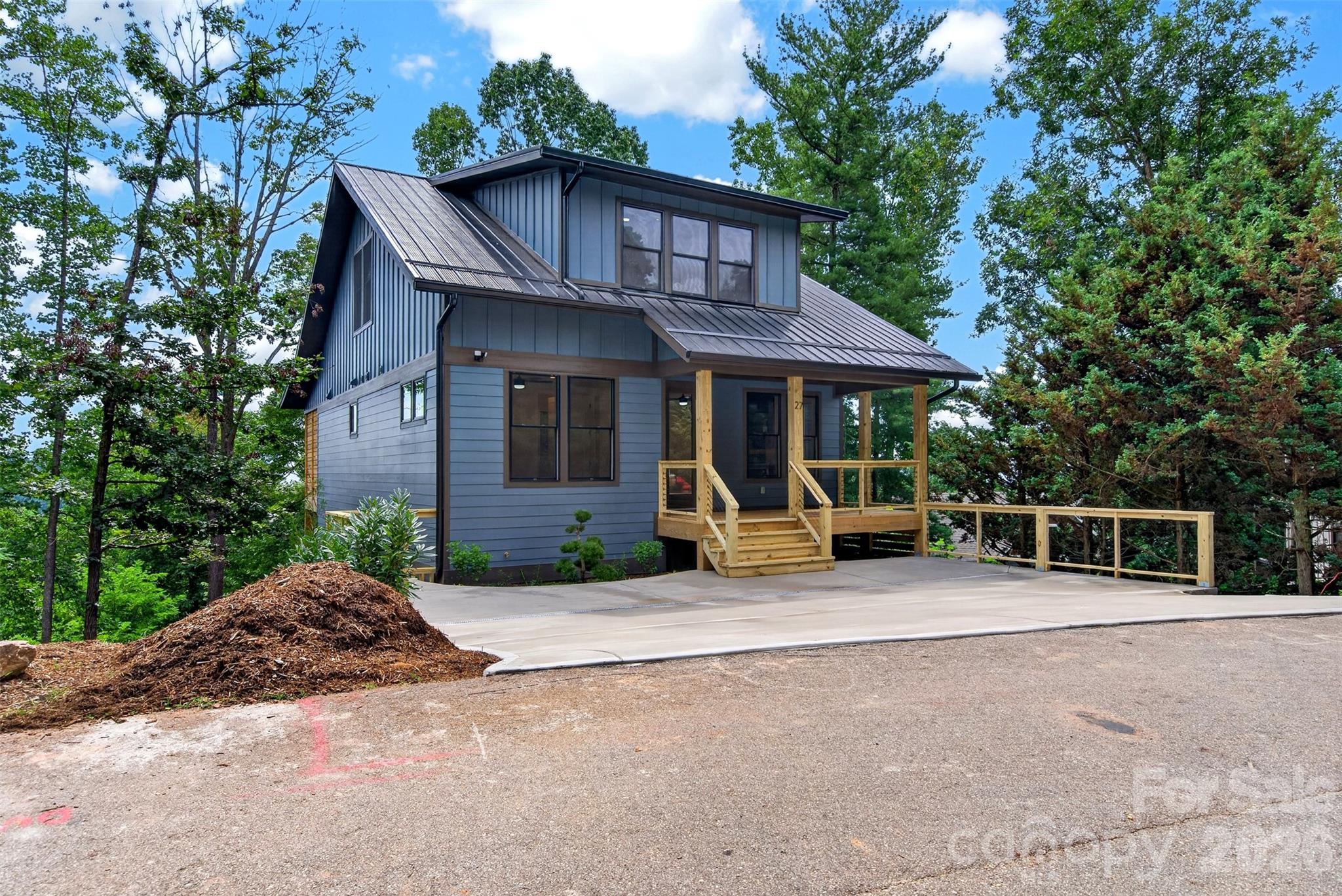 27 Denali Drive — Asheville