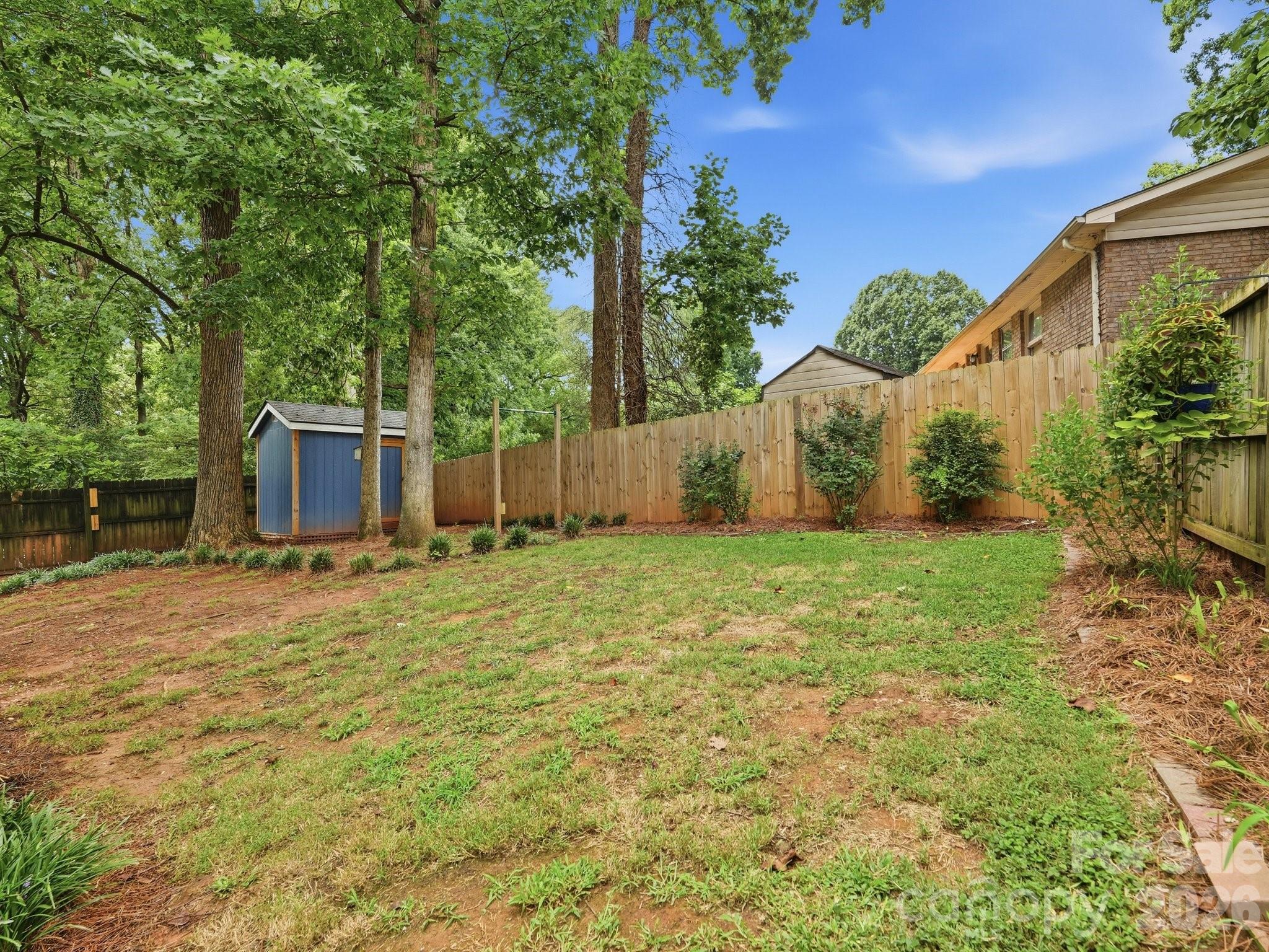 6238 Rosecrest Drive — Charlotte