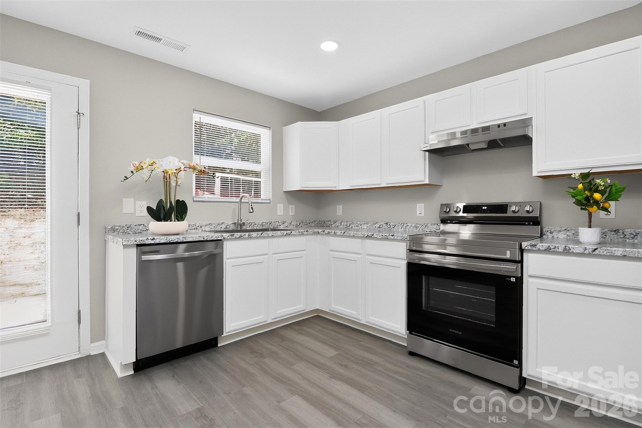 407 Presidents Court #174 — Charlotte