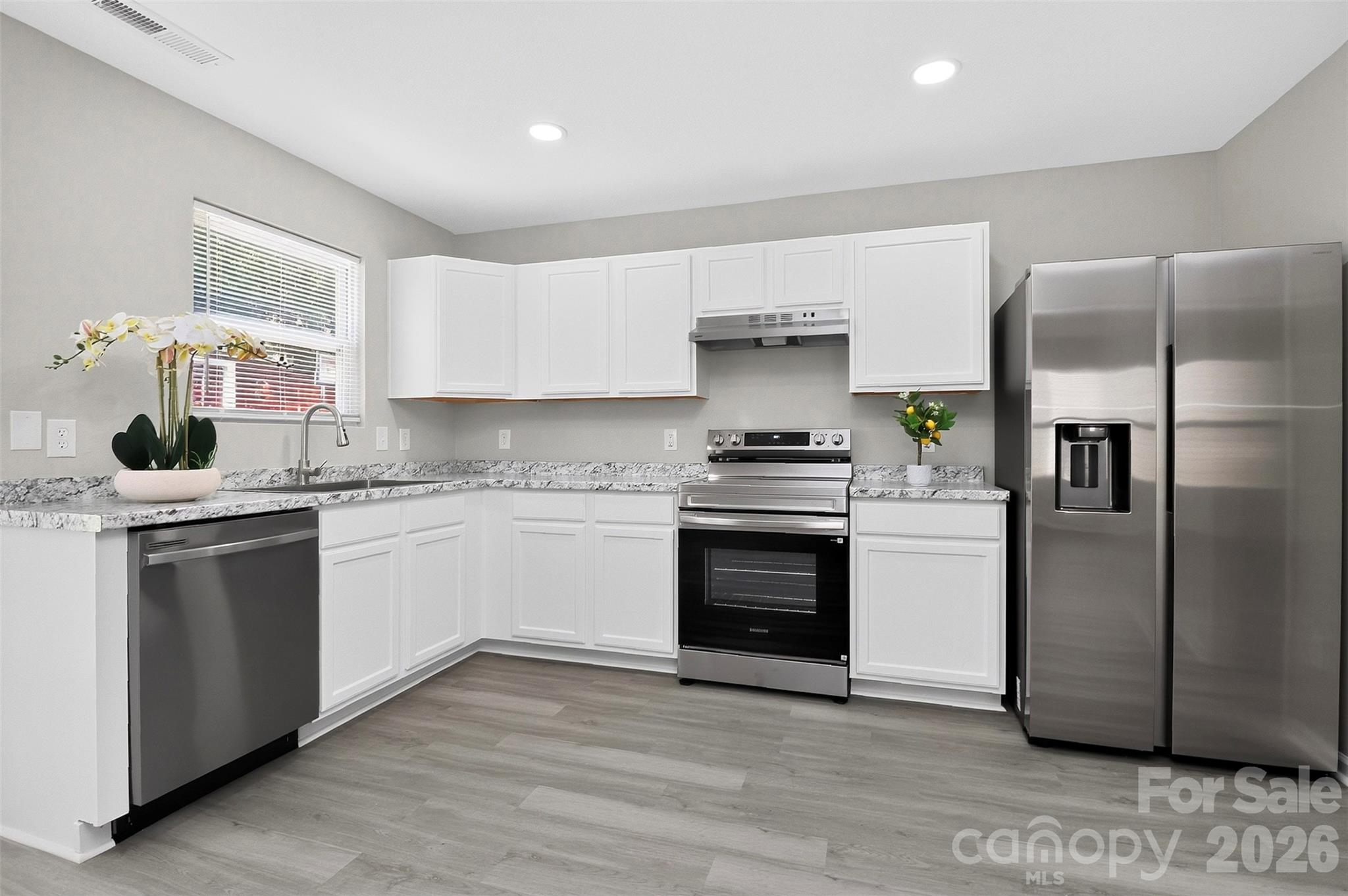 407 Presidents Court #174 — Charlotte