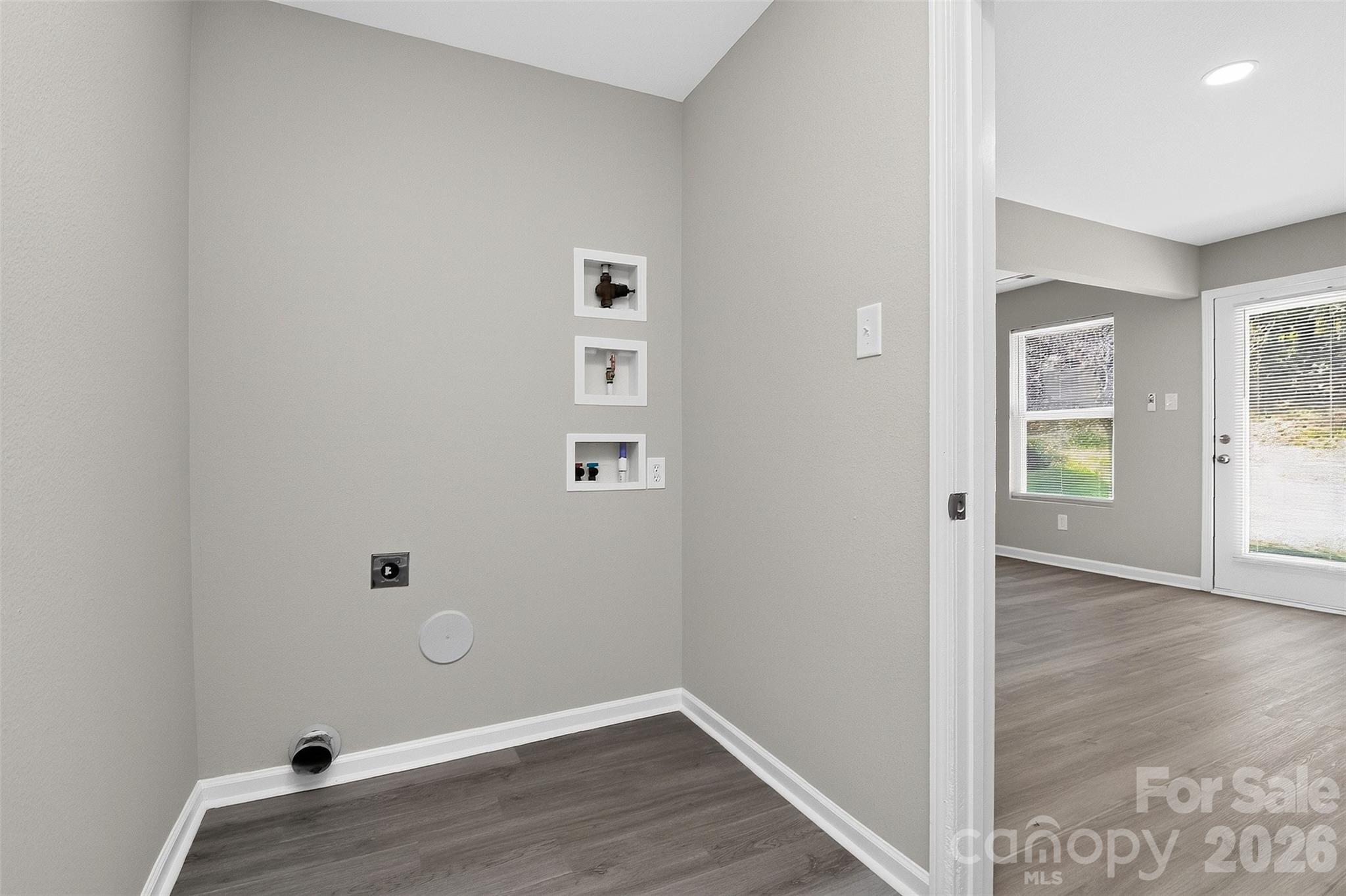 407 Presidents Court #174 — Charlotte