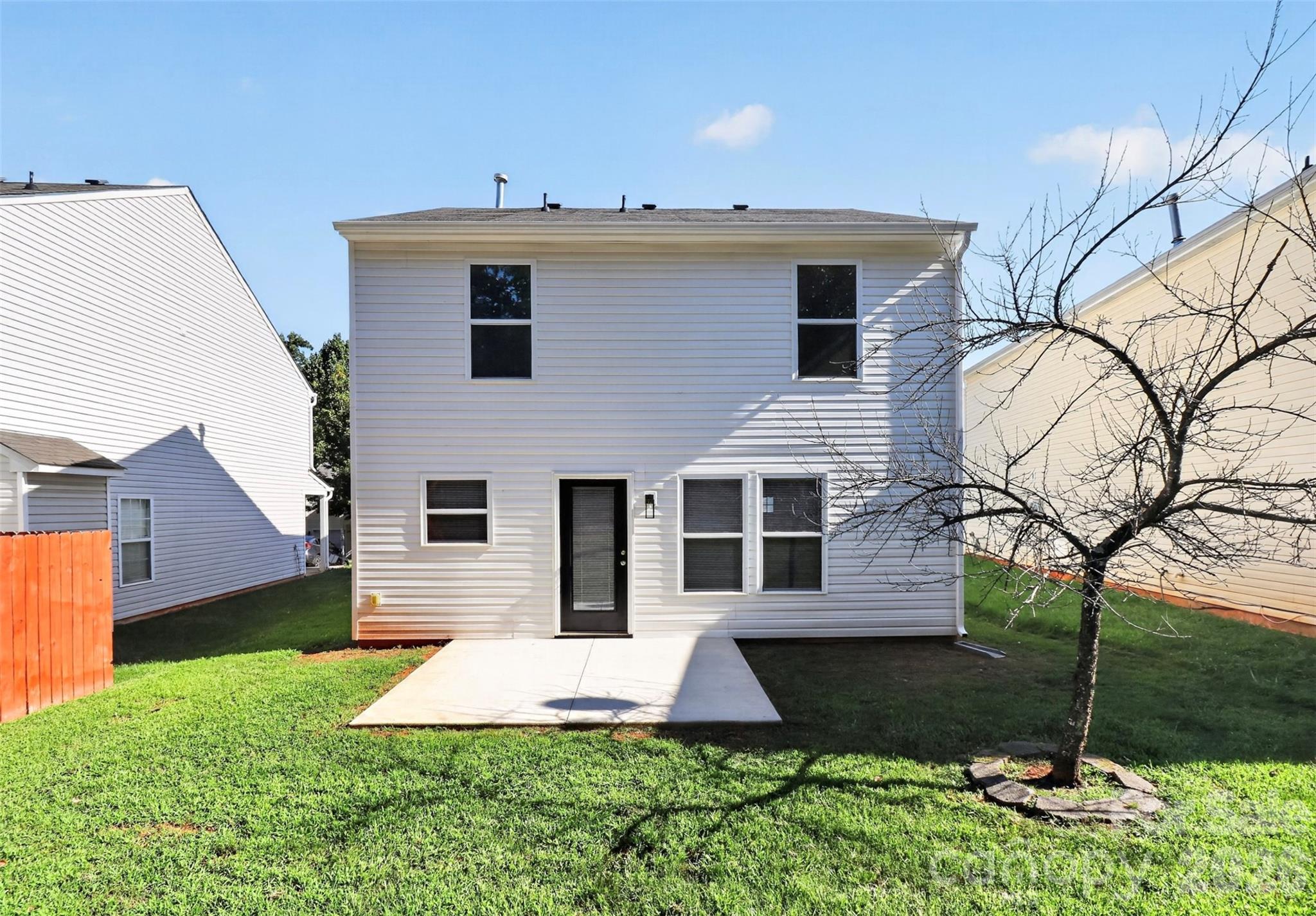 407 Presidents Court #174 — Charlotte