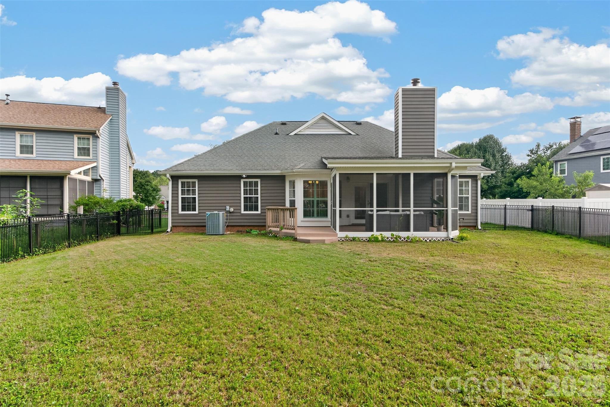 8424 Hirsch Drive — Charlotte