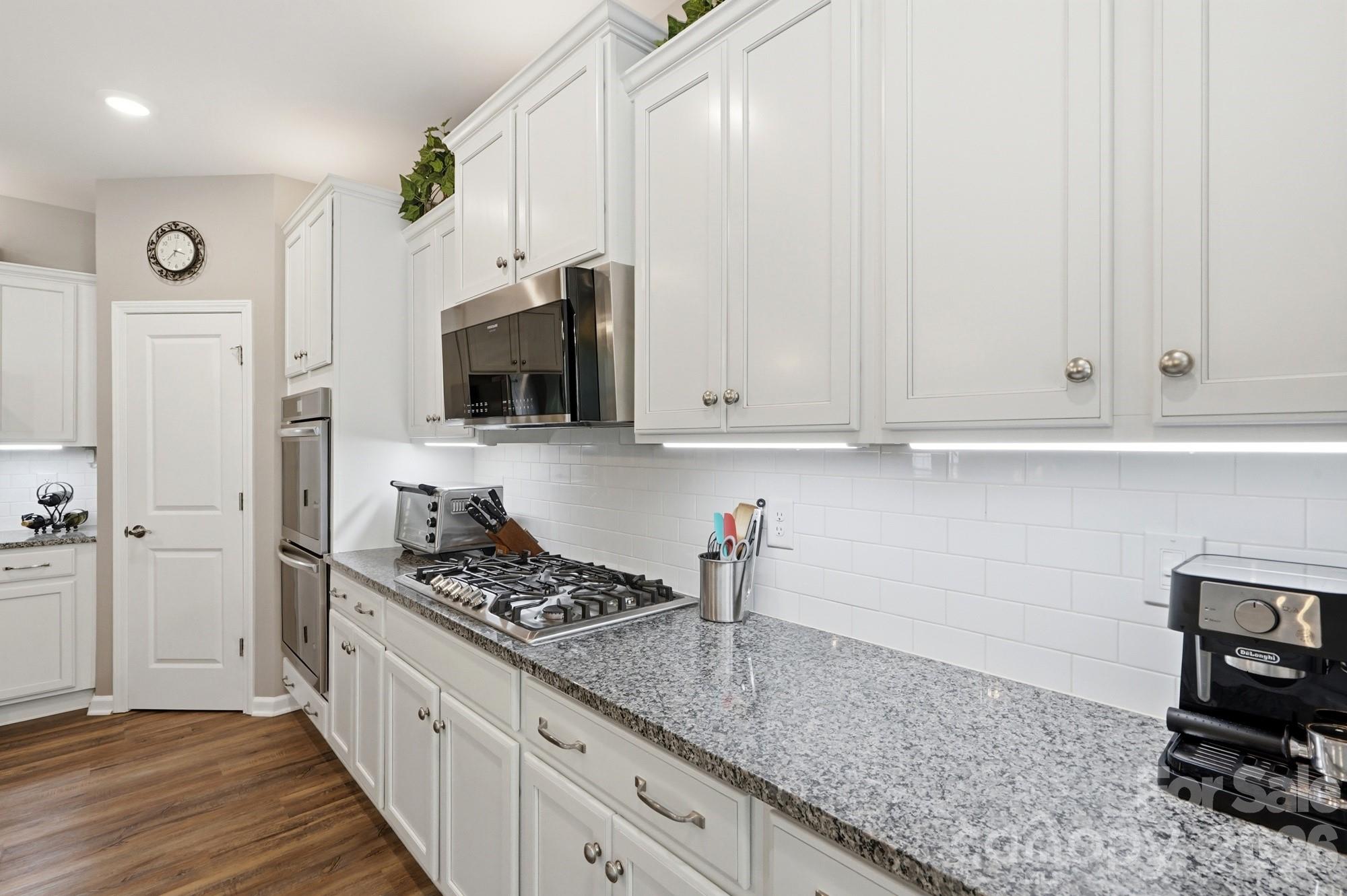 1017 Dali Boulevard — Mount Holly