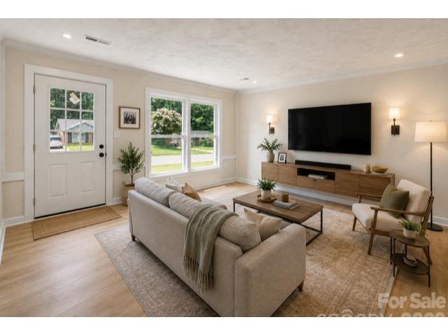5312 Larewood Drive — Charlotte