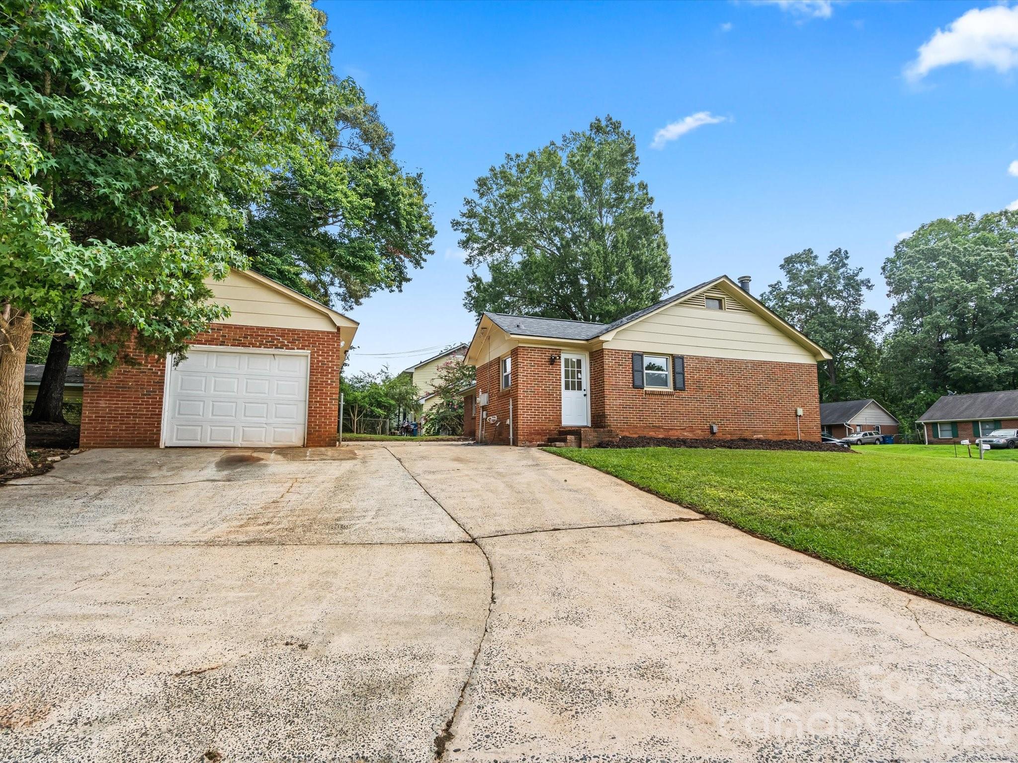 5312 Larewood Drive — Charlotte