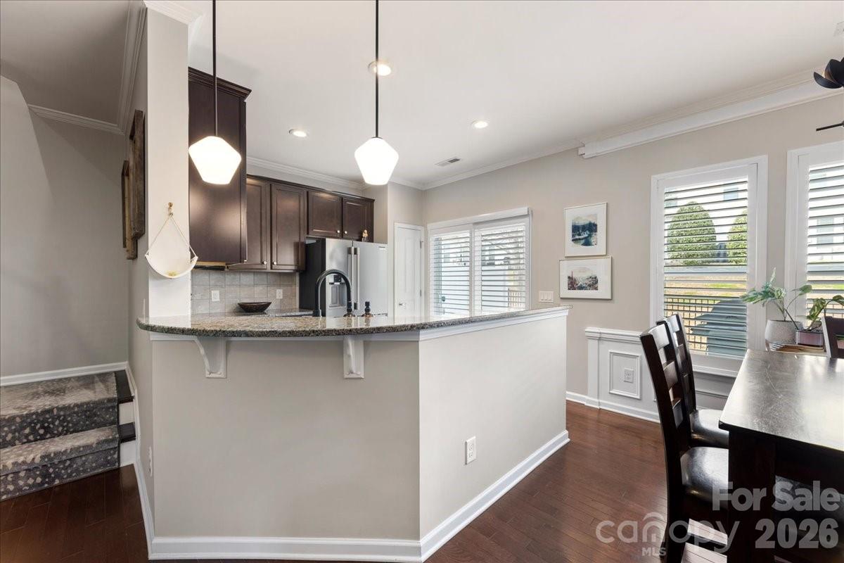 2434 Royal York Avenue — Charlotte