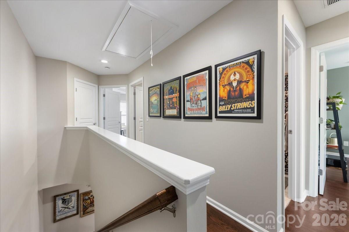 2434 Royal York Avenue — Charlotte