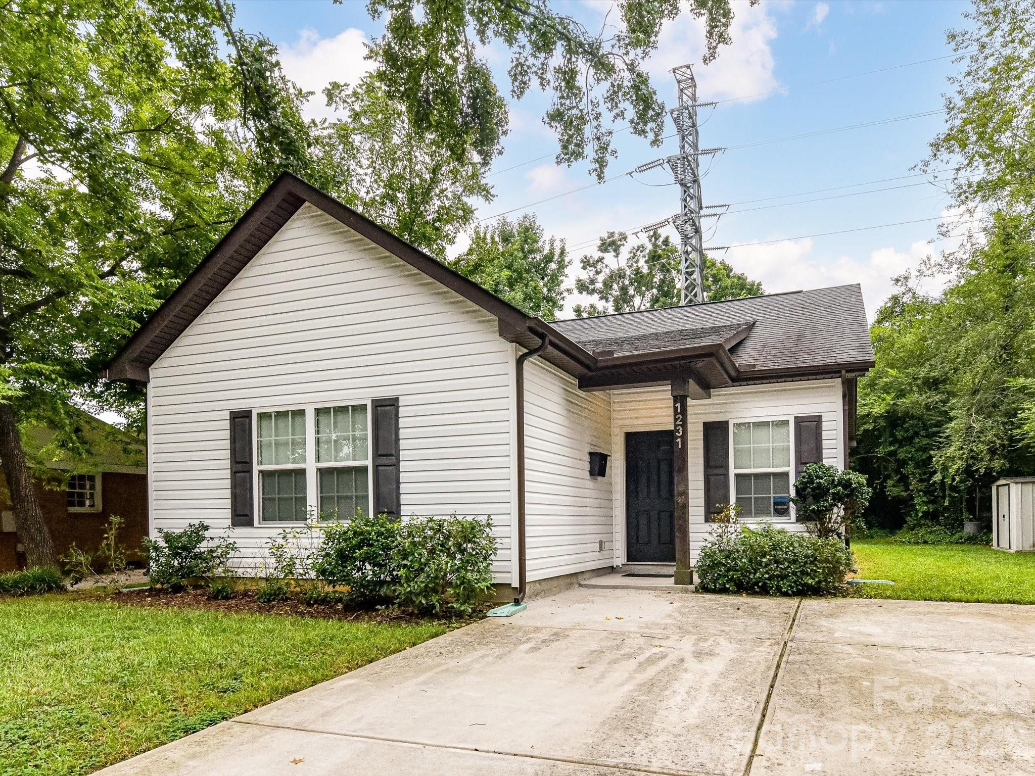 1231 Georgetown Drive — Charlotte