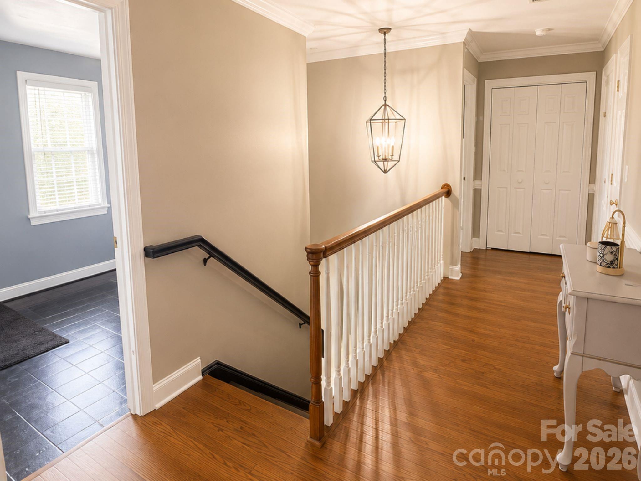 4215 3rd Street NW — Hickory
