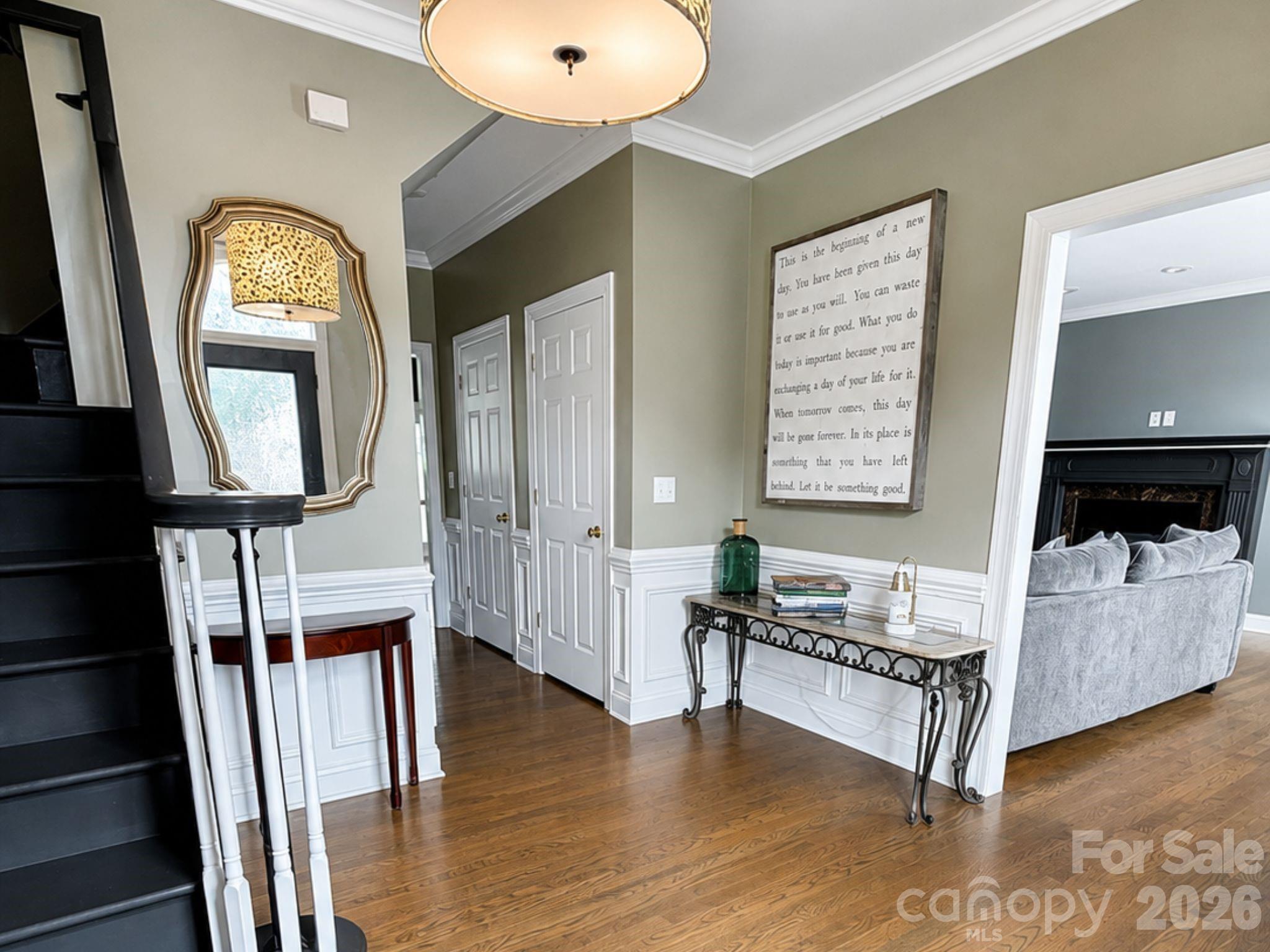 4215 3rd Street NW — Hickory