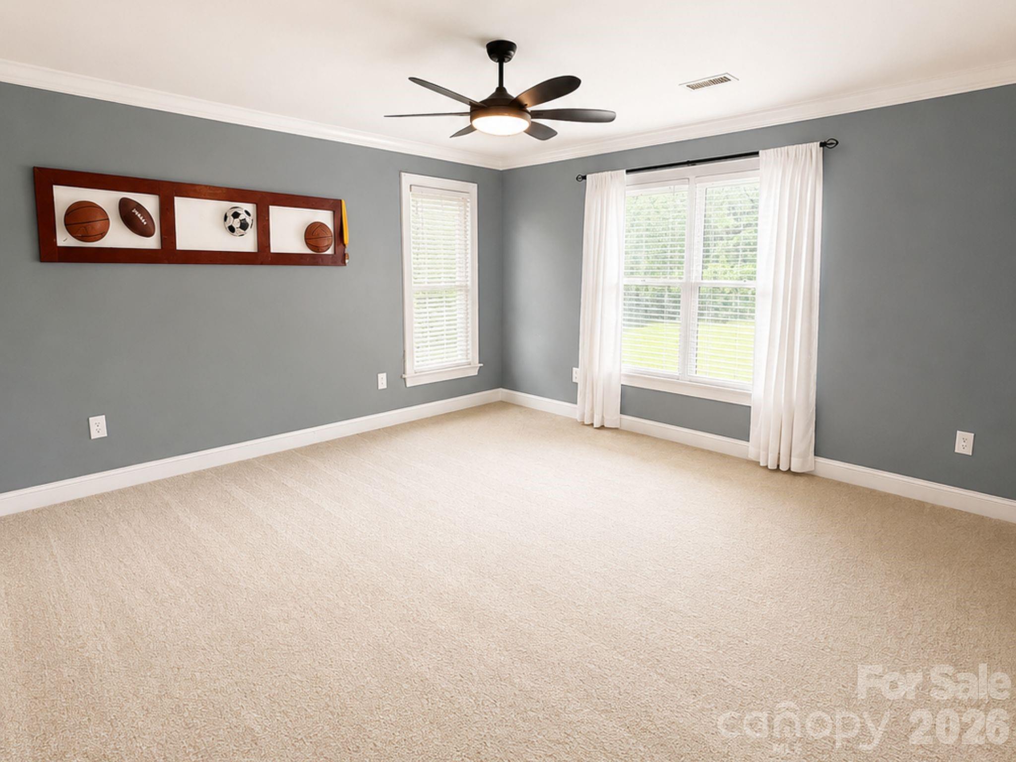 4215 3rd Street NW — Hickory