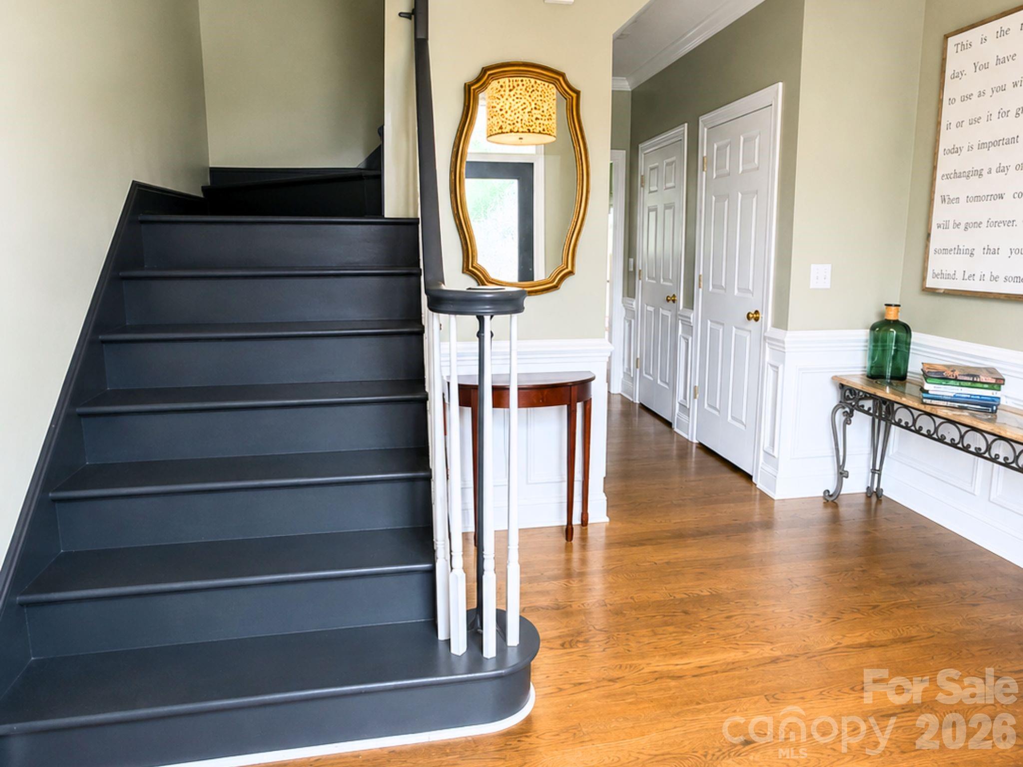 4215 3rd Street NW — Hickory