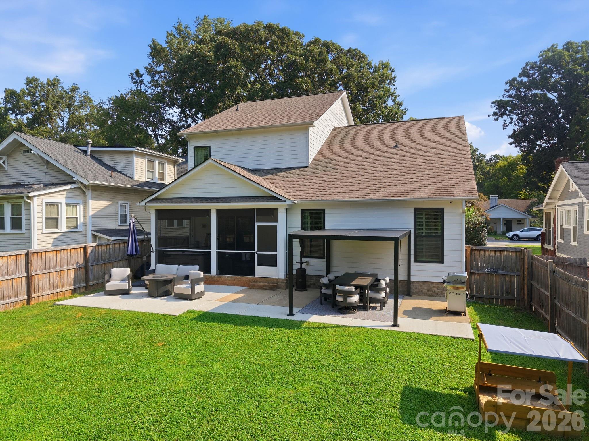 227 Sylvania Avenue — Charlotte