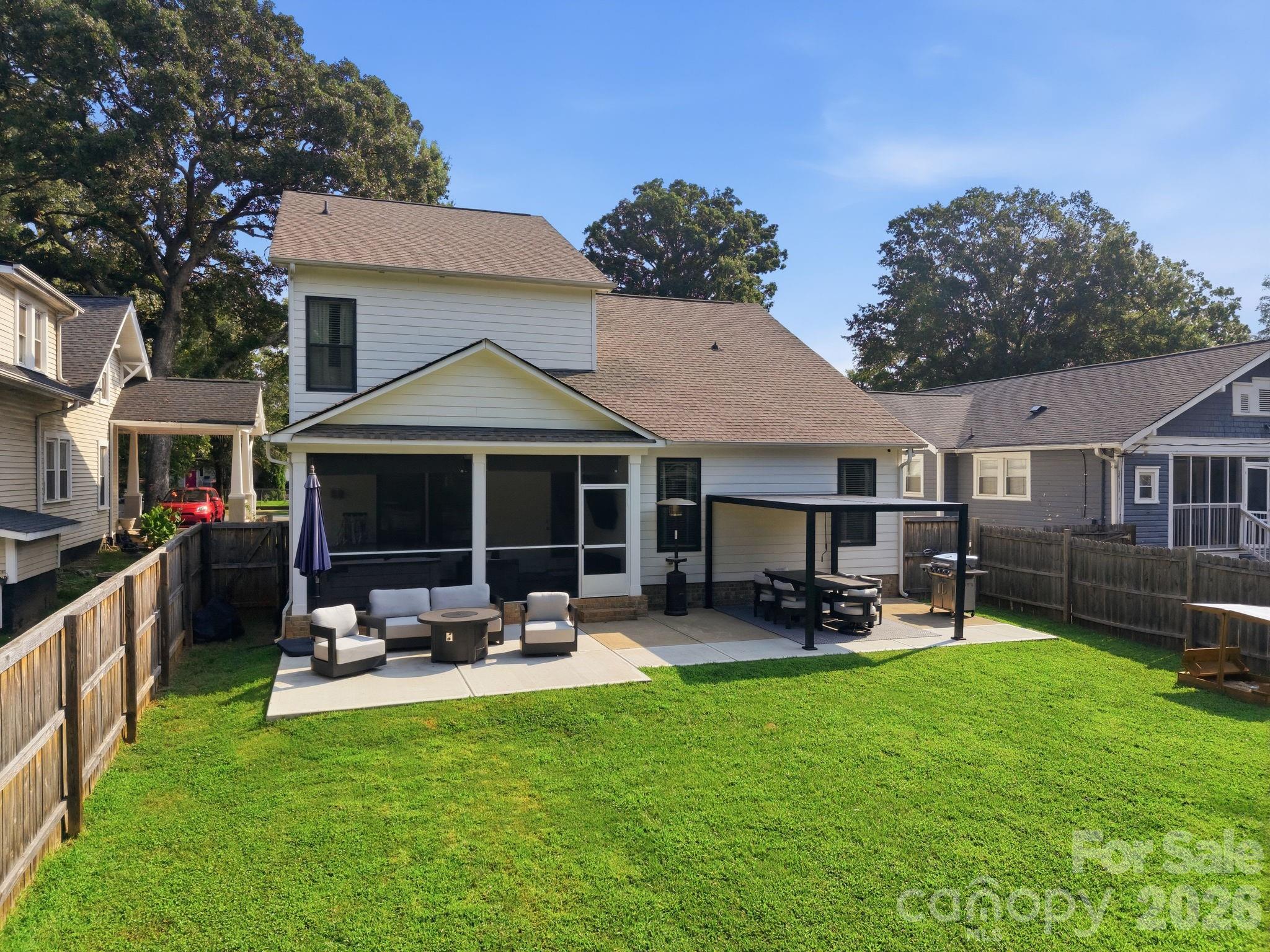 227 Sylvania Avenue — Charlotte