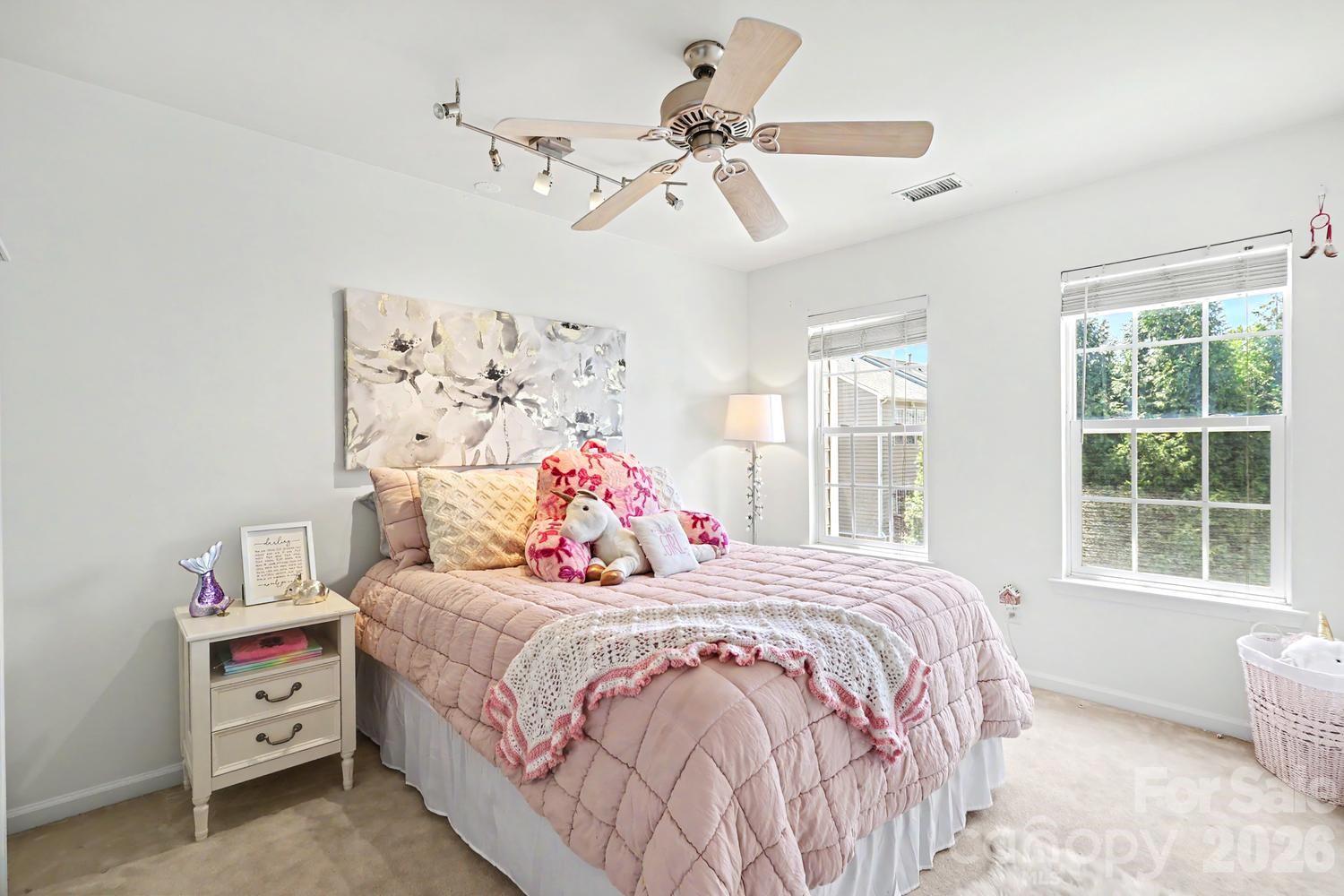 5413 Werburgh Street — Charlotte