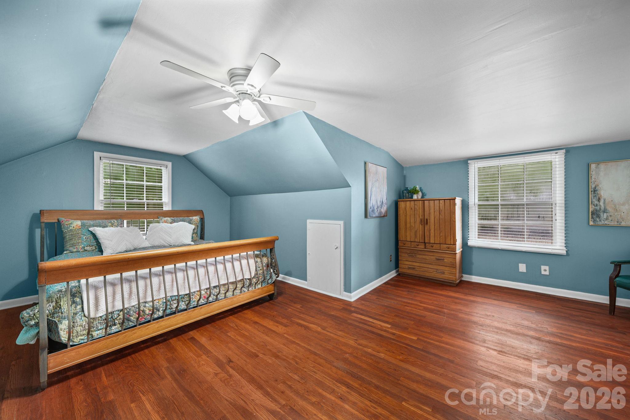 1210 Crescent Avenue — Gastonia
