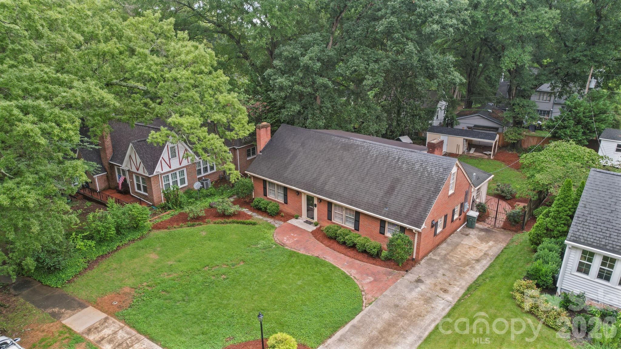 1210 Crescent Avenue — Gastonia