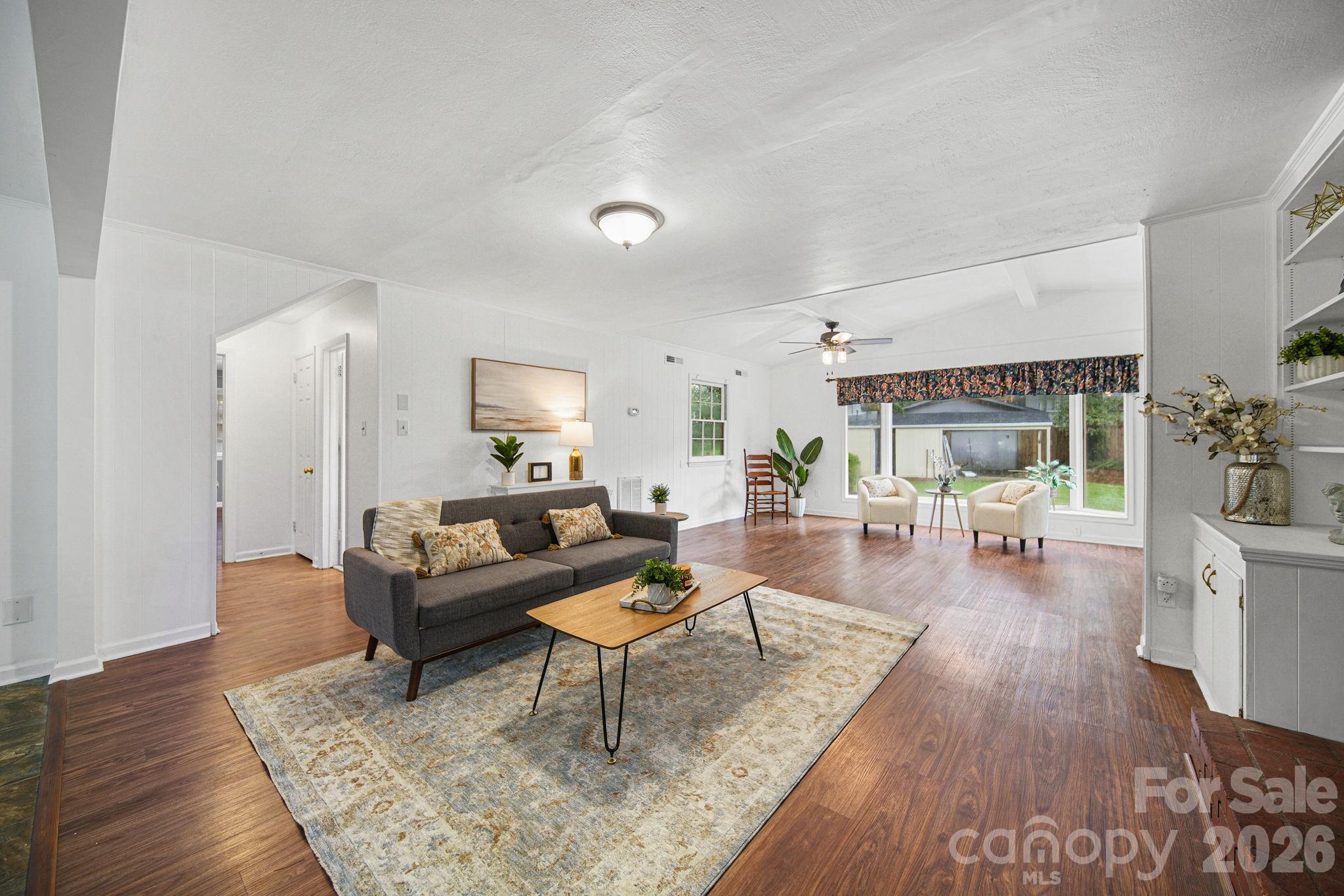 1210 Crescent Avenue — Gastonia