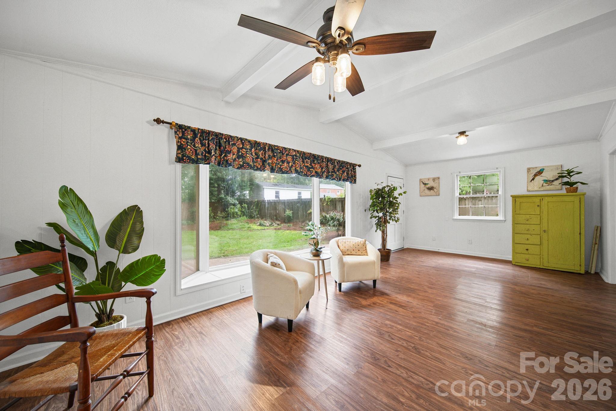 1210 Crescent Avenue — Gastonia