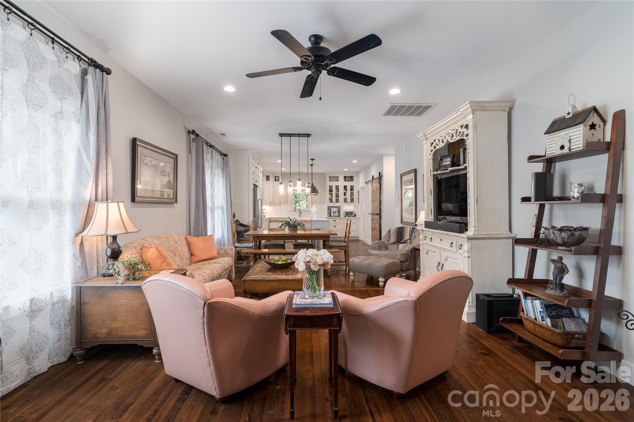 21036 Catawba Avenue — Cornelius