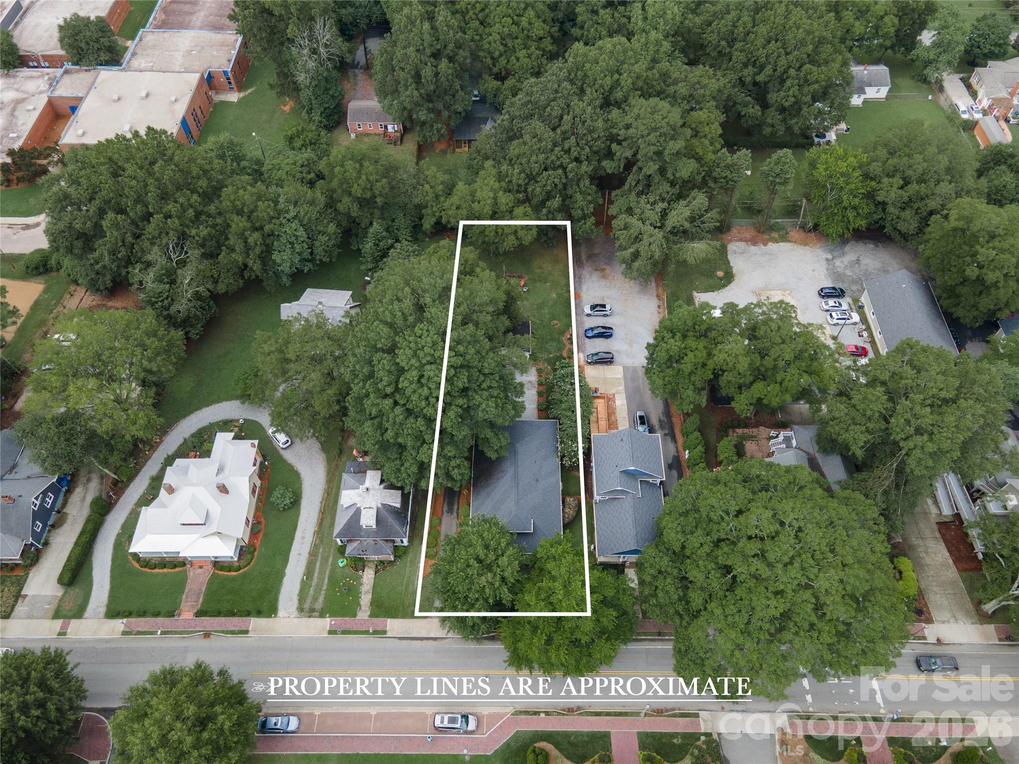 21036 Catawba Avenue — Cornelius