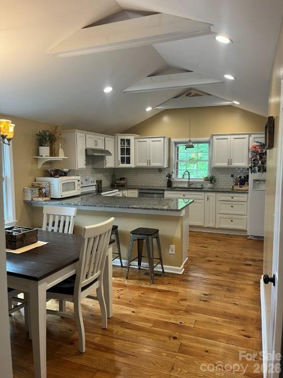 325 Ewbank Road — Etowah