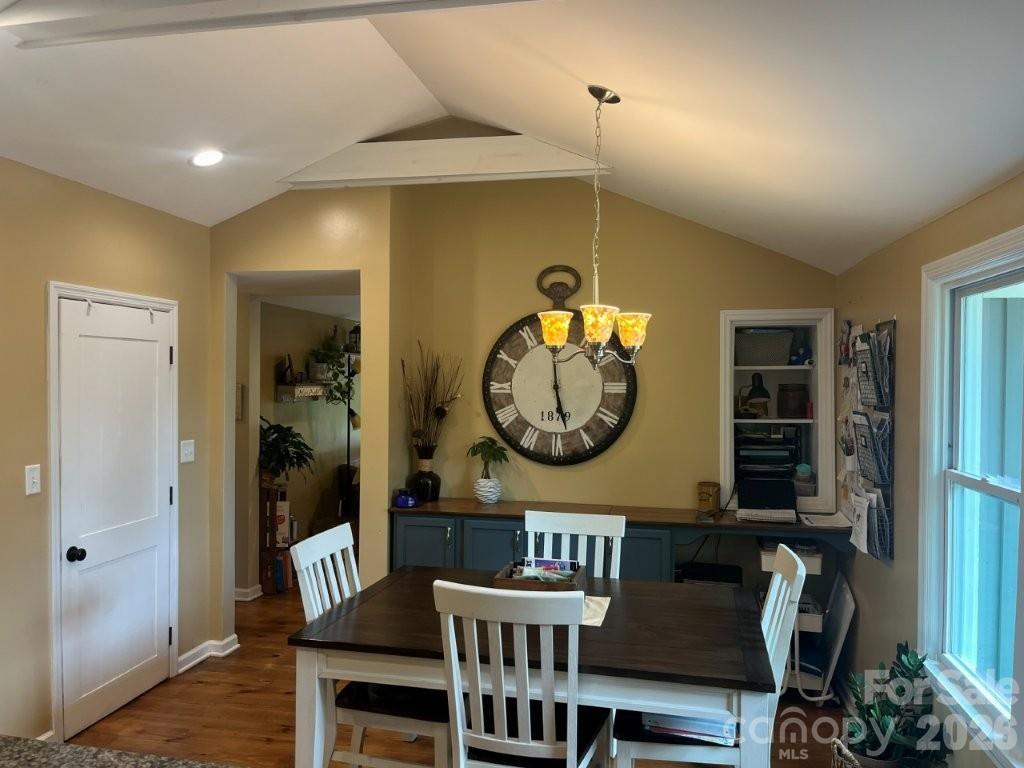 325 Ewbank Road — Etowah
