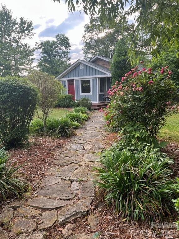 325 Ewbank Road — Etowah