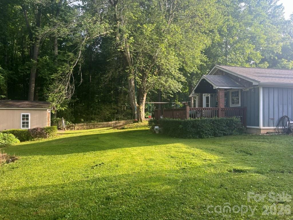 325 Ewbank Road — Etowah