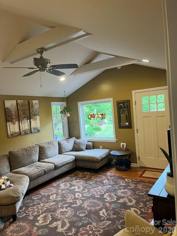 325 Ewbank Road — Etowah
