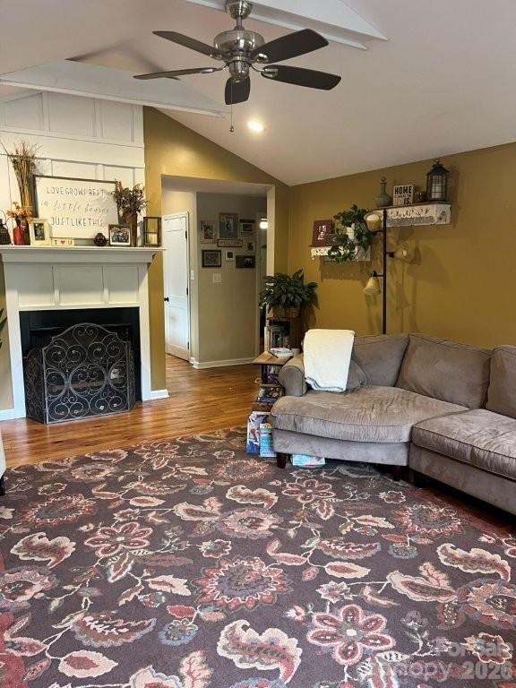 325 Ewbank Road — Etowah